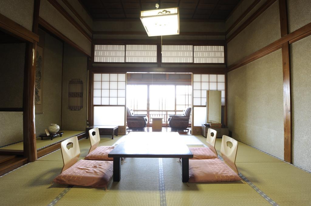 Hitoyoshi Ryokan Szoba fotó