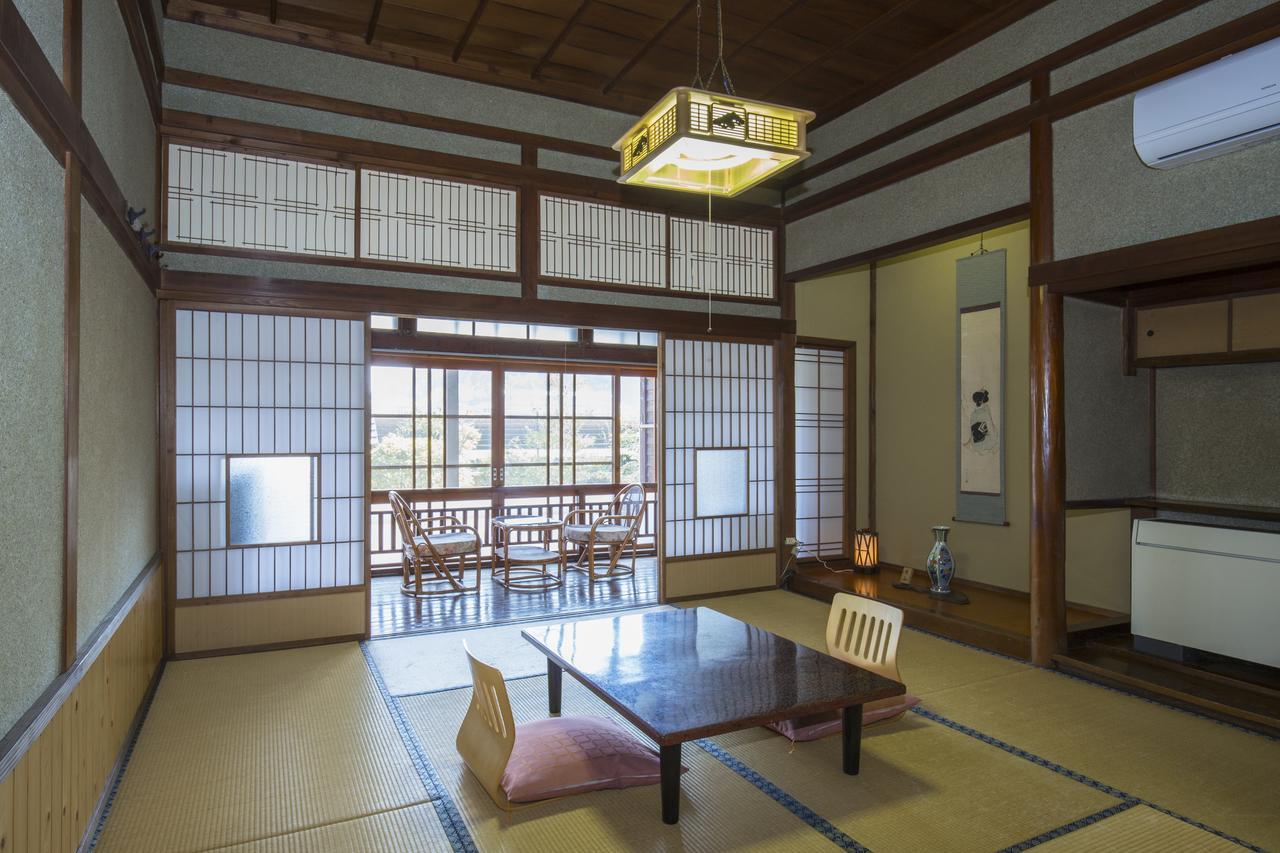 Hitoyoshi Ryokan Kültér fotó